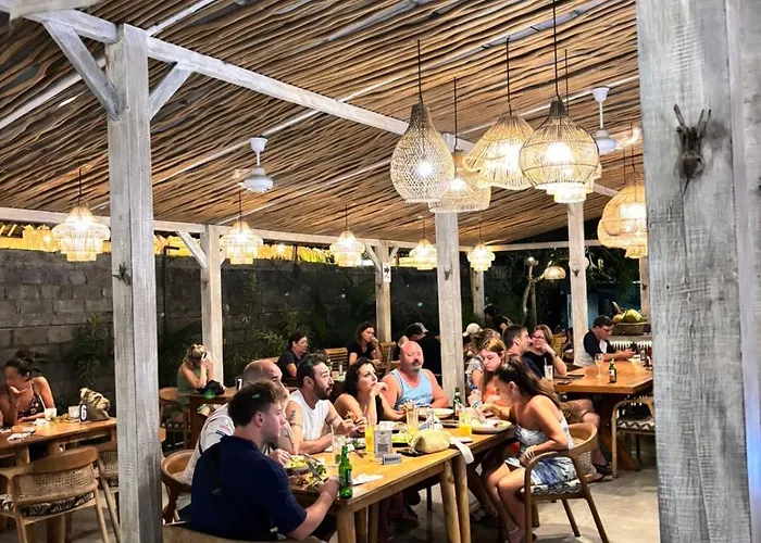 Gasthof Danys House At Tiki Bar And Nusa Lembongan